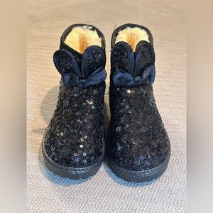 Dadawen Black Sequin Rabbit Ear Boots, children size 30/11